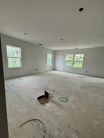 489 Jet Stream Dr, La Vergne, TN 37086