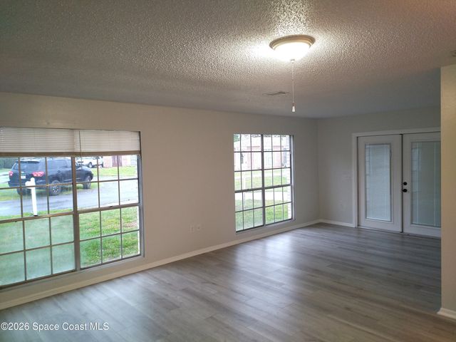 693 John Hancock Lane, Melbourne, FL 32904
