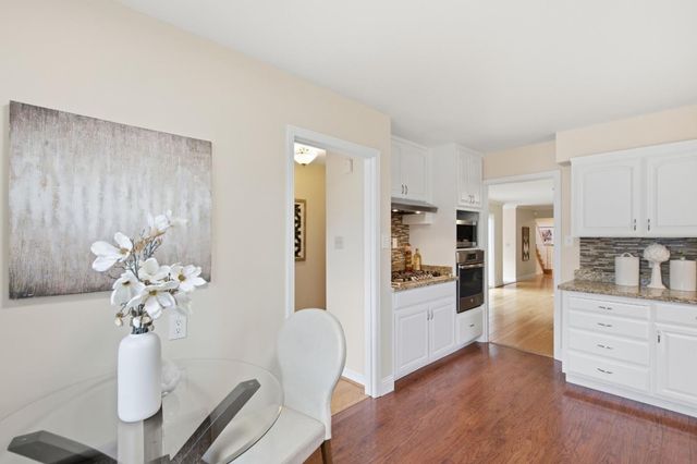 2308 Howard Avenue, San Carlos, CA 94070