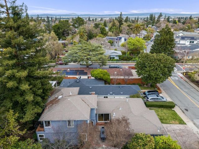 2308 Howard Avenue, San Carlos, CA 94070