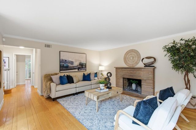 2308 Howard Avenue, San Carlos, CA 94070