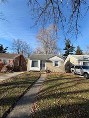 776 John Daly Street, Inkster, MI 48141