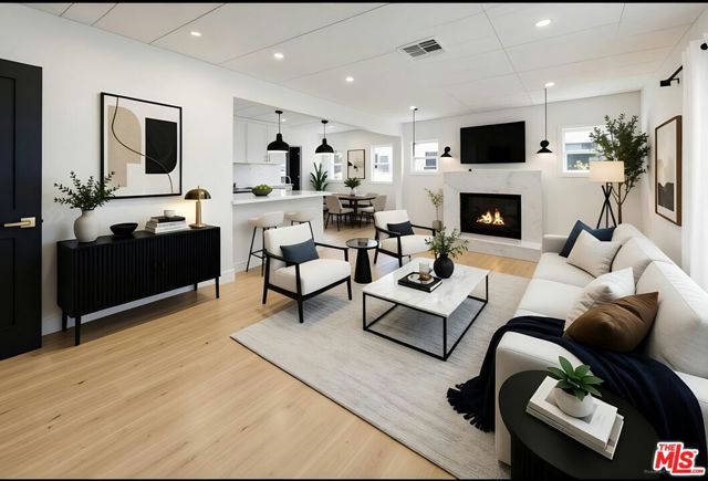1656 S Crescent Heights Boulevard, Los Angeles, CA 90035