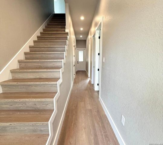 748 Riviera, Canyon Lake, TX 78133