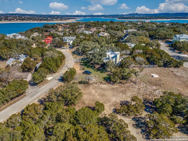 748 Riviera, Canyon Lake, TX 78133