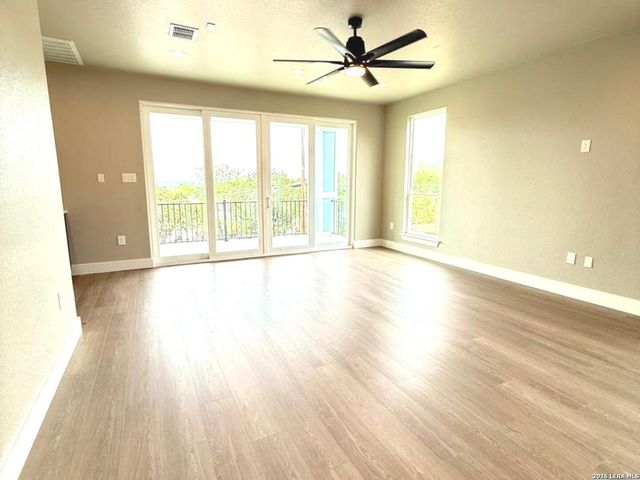 748 Riviera, Canyon Lake, TX 78133