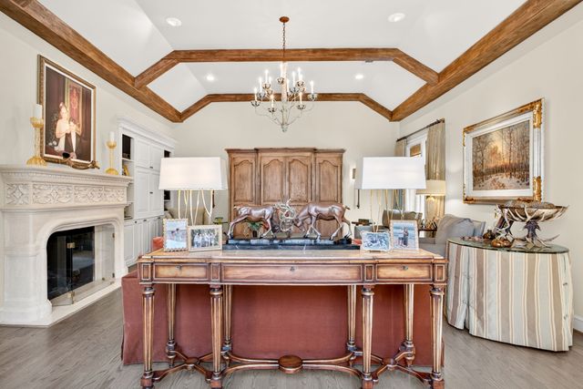 4902 Westbriar Drive, Fort Worth, TX 76109