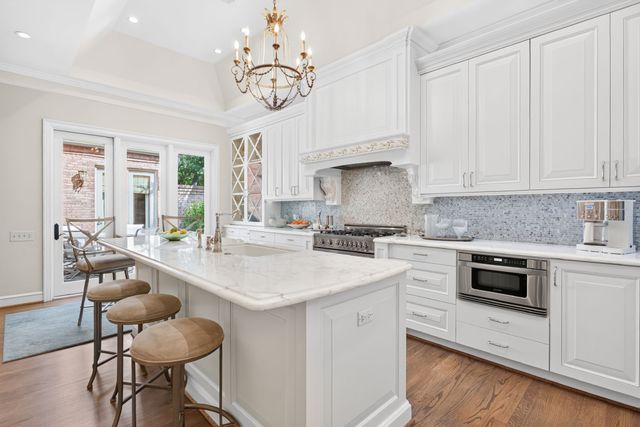 4902 Westbriar Drive, Fort Worth, TX 76109