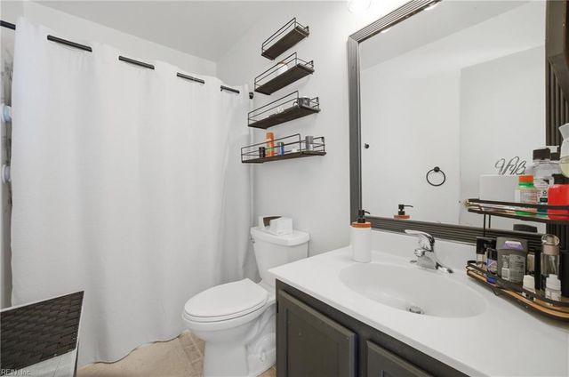 204 Springdale WAY, Hampton, VA 23666