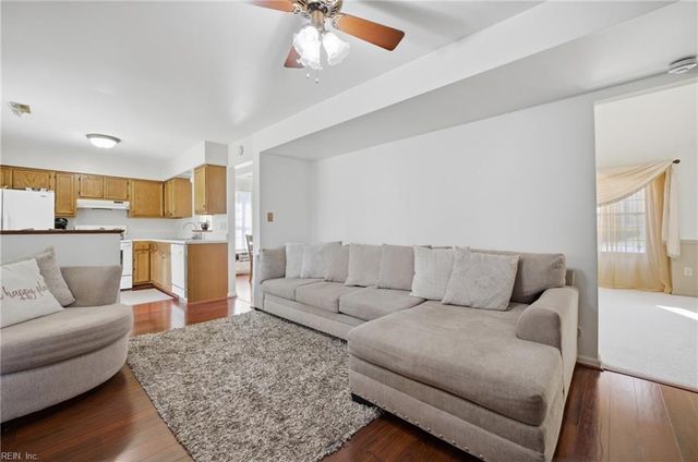 204 Springdale WAY, Hampton, VA 23666