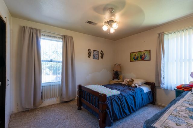 469 Cedar Ave, Atwater, CA 95301