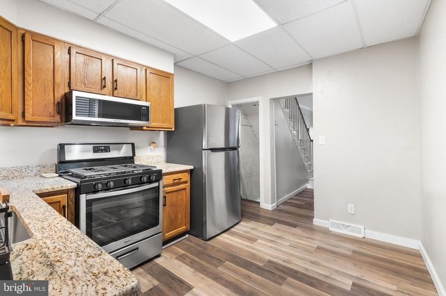 210 5TH AVE, Wilmington, DE 19805