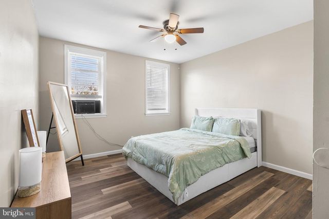 210 5TH AVE, Wilmington, DE 19805