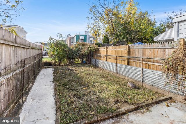 210 5TH AVE, Wilmington, DE 19805