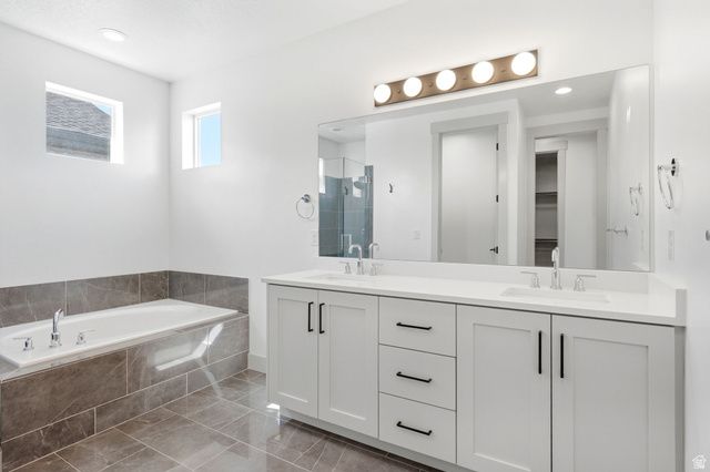 1895 W 75 S, Kaysville, UT 84037