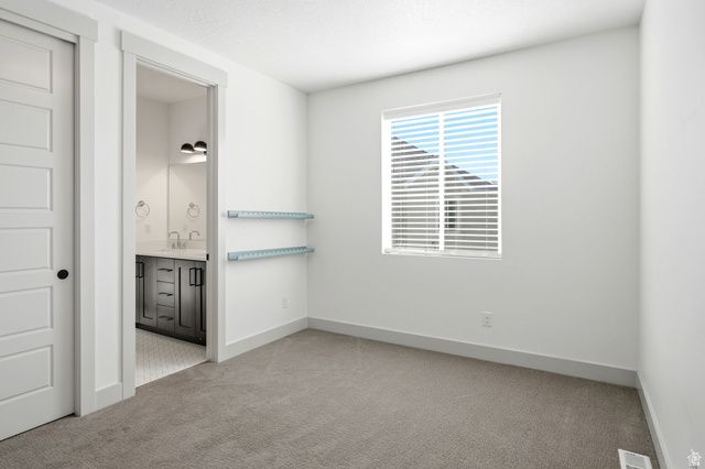 1895 W 75 S, Kaysville, UT 84037