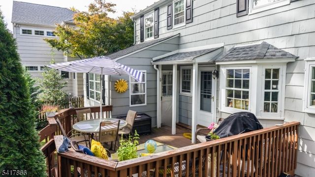 8 Claremont Dr, Millburn Twp., NJ 07078