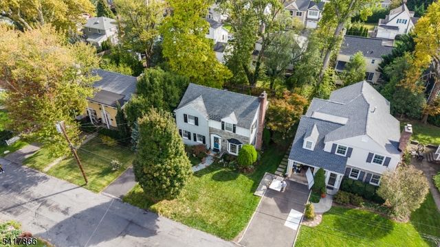 8 Claremont Dr, Millburn Twp., NJ 07078