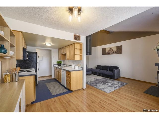 8100 W Quincy Ave N12, Littleton, CO 80123