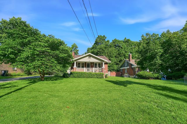 11 N GLENWOOD AVE, Columbia, MO 65203