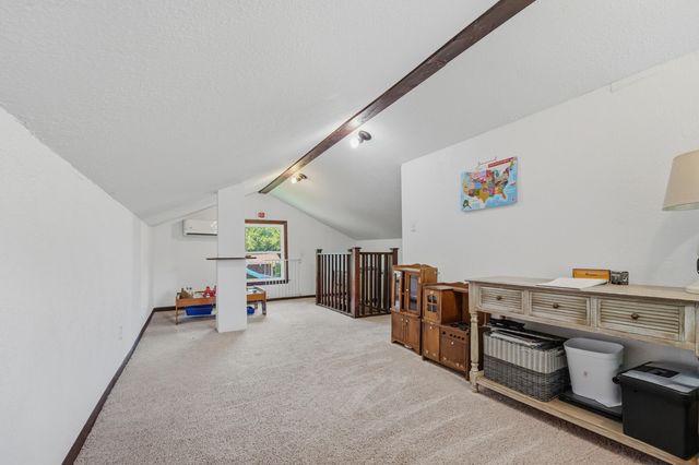 11 N GLENWOOD AVE, Columbia, MO 65203