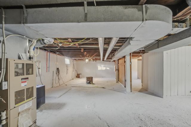 11 N GLENWOOD AVE, Columbia, MO 65203