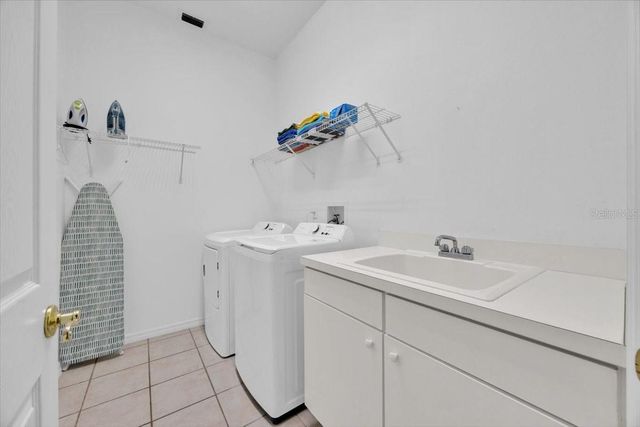 210 VARSITY CIRCLE, Altamonte Springs, FL 32714