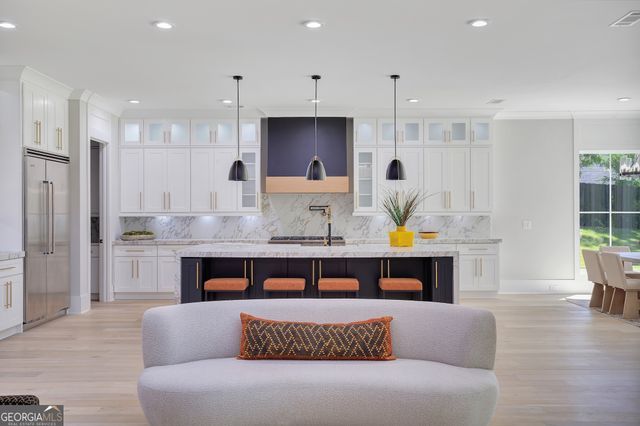 3275 Smithtown Road, Suwanee, GA 30024