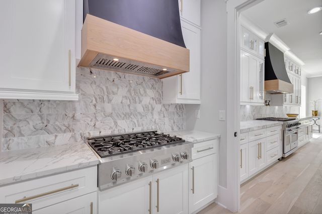 3275 Smithtown Road, Suwanee, GA 30024