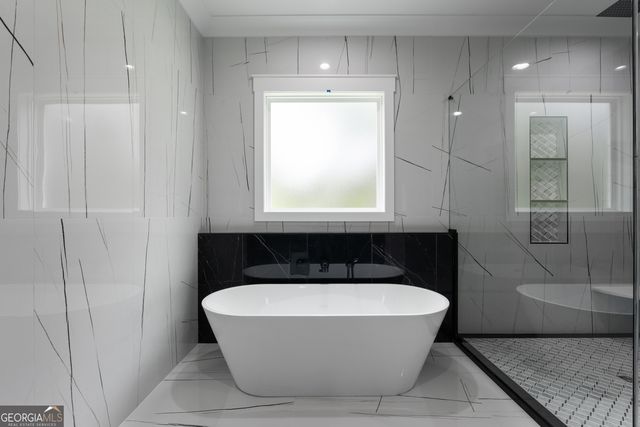 3275 Smithtown Road, Suwanee, GA 30024