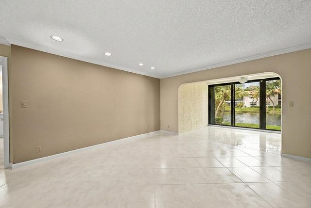 21691 Tall Palm Circle 3c, Boca Raton, FL 33433