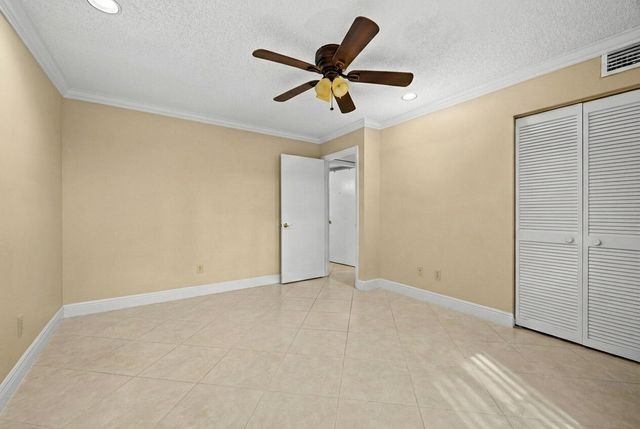 21691 Tall Palm Circle 3c, Boca Raton, FL 33433