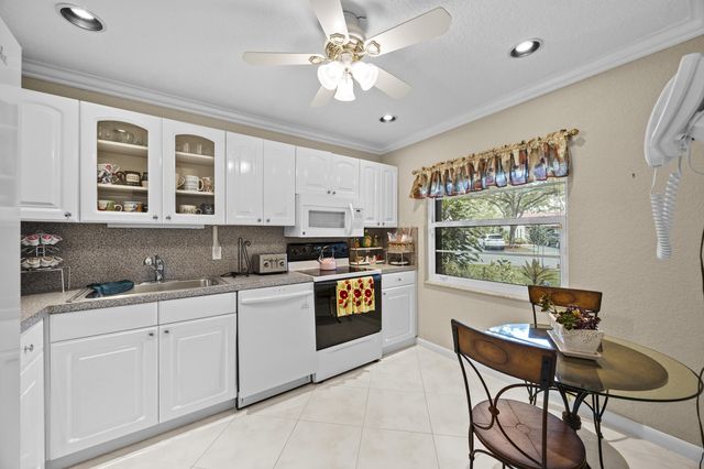 21691 Tall Palm Circle 3c, Boca Raton, FL 33433
