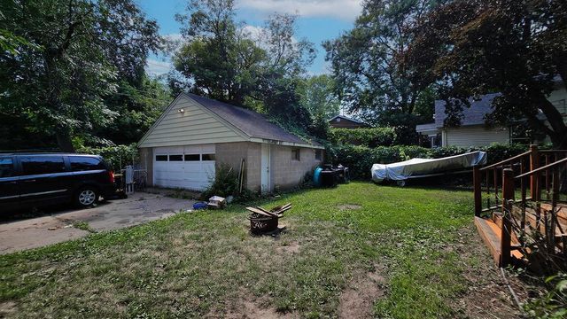 1462 Carroll Avenue, Saint Paul, MN 55104