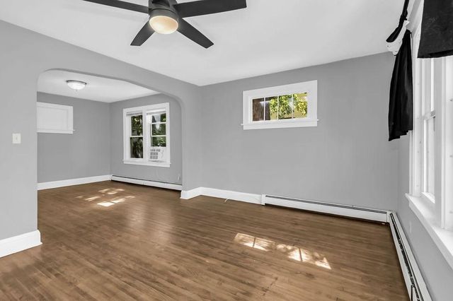 1462 Carroll Avenue, Saint Paul, MN 55104