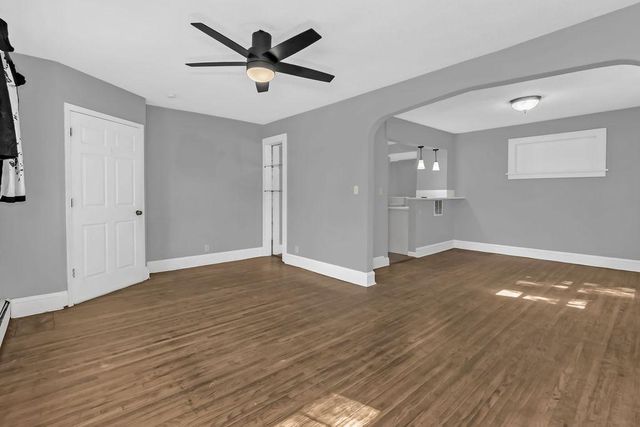 1462 Carroll Avenue, Saint Paul, MN 55104