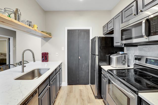 7340 Skillman Street 604, Dallas, TX 75231