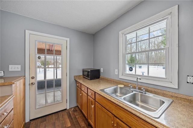 6416 Patterson Road, Snow Camp, NC 27349