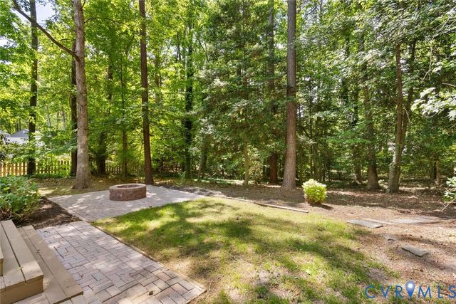 7503 Hadley Ln, Chesterfield, VA 23832