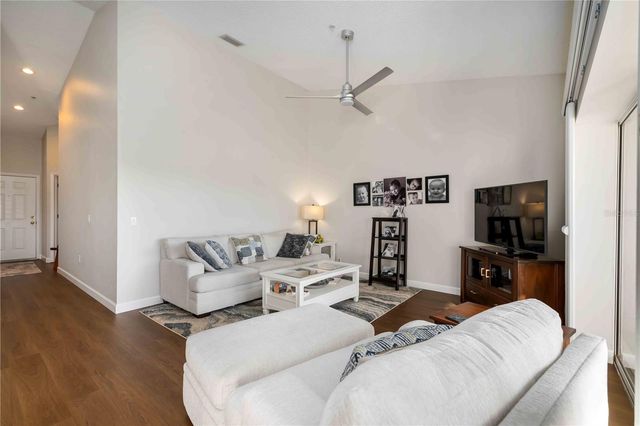 5240 HYLAND HILLS AVENUE 1424, Sarasota, FL 34241