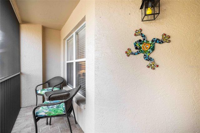 5240 HYLAND HILLS AVENUE 1424, Sarasota, FL 34241