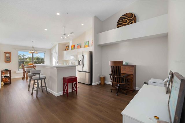 5240 HYLAND HILLS AVENUE 1424, Sarasota, FL 34241