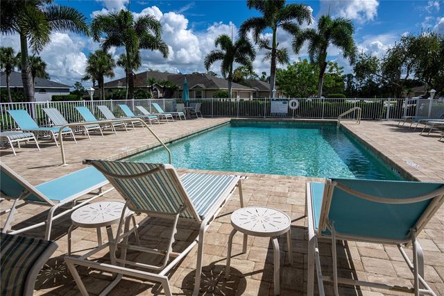 5240 HYLAND HILLS AVENUE 1424, Sarasota, FL 34241