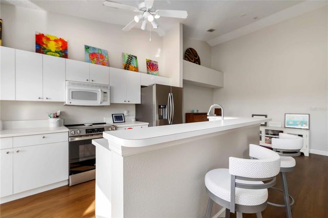 5240 HYLAND HILLS AVENUE 1424, Sarasota, FL 34241