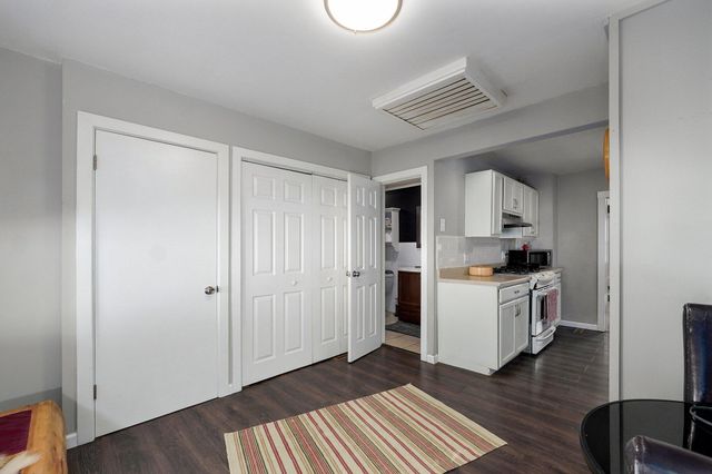 541 South Warren Avenue, Springfield, MO 65806