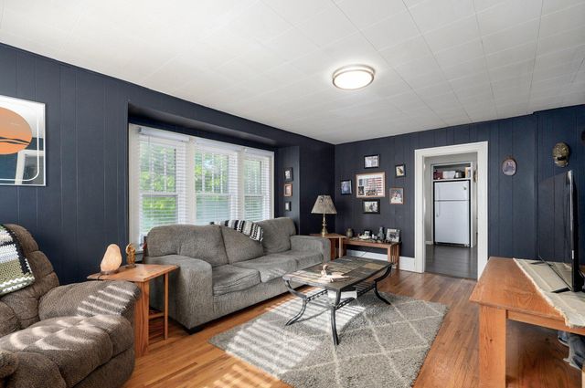 541 South Warren Avenue, Springfield, MO 65806