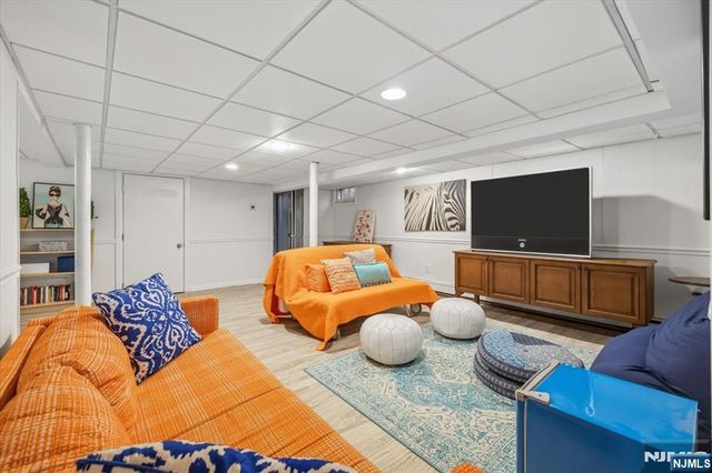 138 Melrose Place, Ridgewood, NJ 07450