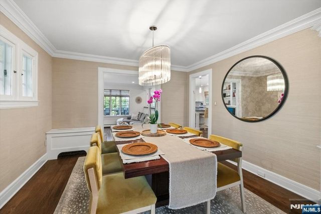 138 Melrose Place, Ridgewood, NJ 07450