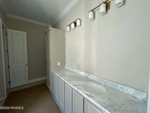 102 Harbourside Drive, Youngsville, LA 70592