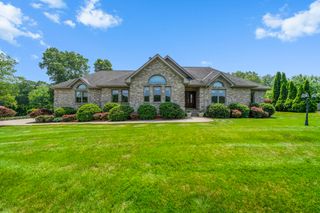 1172 East St, Ludlow, MA 01056